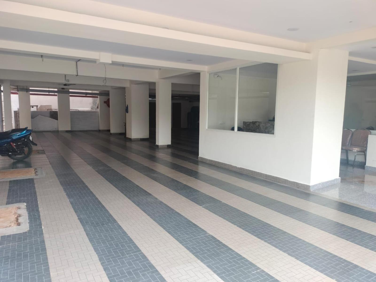 Hotel Paramount فيساخاباتنام المظهر الخارجي الصورة